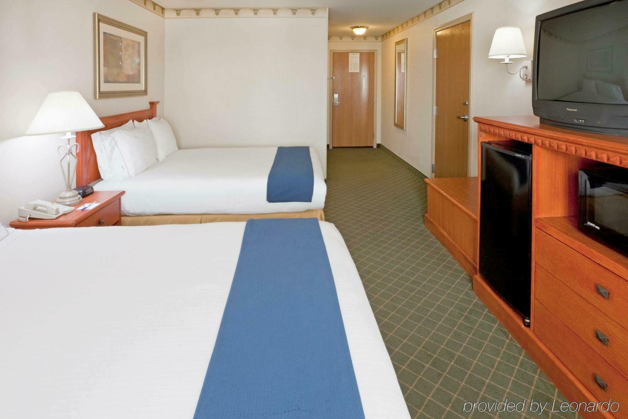 Holiday Inn Express & Suites - Pharr By Ihg Esterno foto